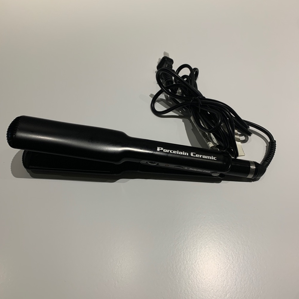 Pre-Owned BaByliss Pro Flat Iron